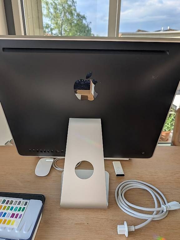 PC: Kultiger Apple iMac (ca. 2007) – Usato da Oberrieden venduto da montelupo0 1