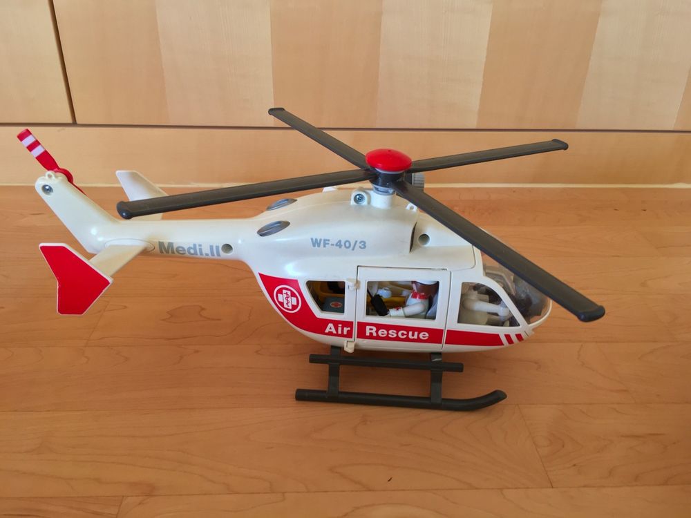 Playmobil Seltener Playmobil Air Rescure Medi Hubschrauber | Kaufen auf ...