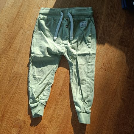 Trainerhose Grösse 92