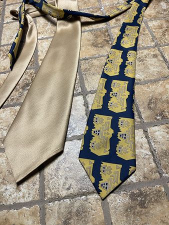 Set di due cravatte alta qualità 👌elegante per l’estate 👌