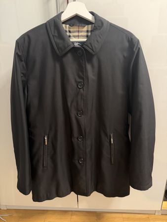 Burberry Kurzmantel Schwarz 