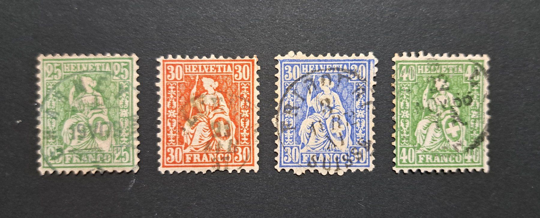 Tous les timbres: Lot mit 9 Sitzende Helvetia – D'occasion à Unterägeri par PhilatelieStudiger