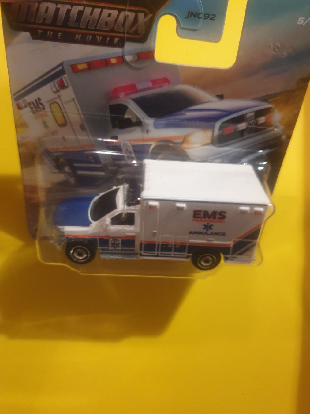 Matchbox Modellini d'auto: Matchbox 2019 RAM AMBULANCE – Nuovo e nell'imballaggio originale da Oftringen venduto da Rotor 6
