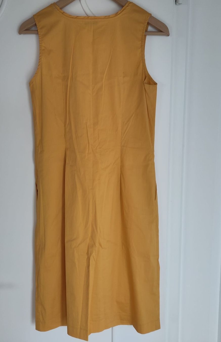 Vestiti: Robe jaune de Rosso Italy – Usato da Lausanne venduto da HelenaK 1