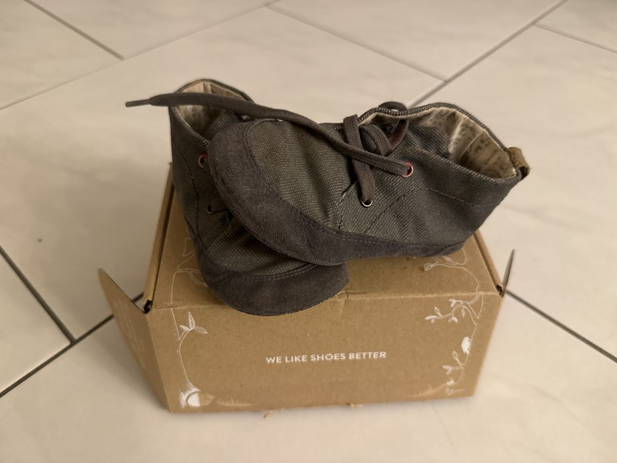 Wildling Schuhe für Jungen: Wildlinge Yak Gr 22 – Gebraucht aus Ennetbürgen von NavierStokes