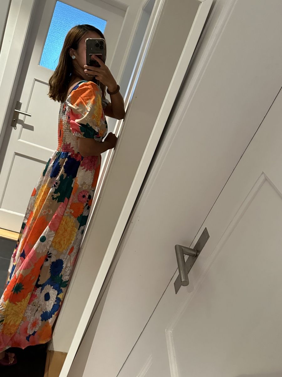Robes: Kleid – Neuf (Voir description) à Bern par mystyle_bern 3