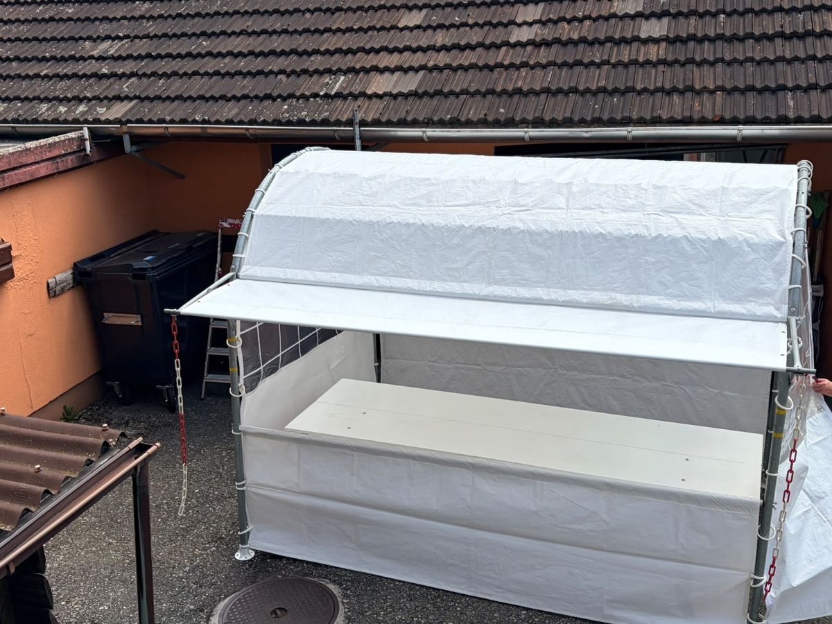 Sonstiges für Firmenanlässe & Parties: Marktstand Festzelt Verkaufsstand mit Dach – Gebraucht aus Lohn-Ammannsegg von Lancer98 2