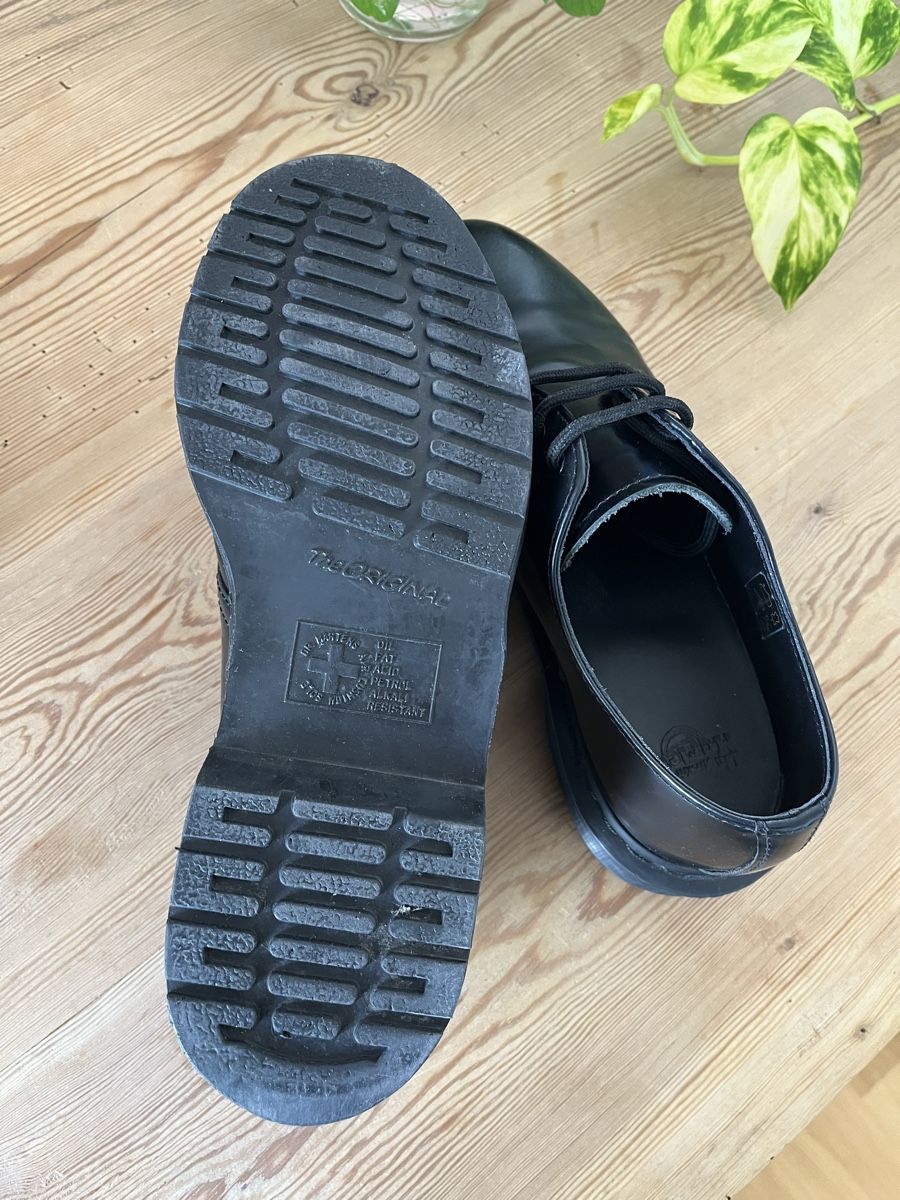 Dr. Martens Chaussures hommes: Dr. Martens 1461 Mono Gr. 41 – D'occasion à St. Gallen par edepa 2