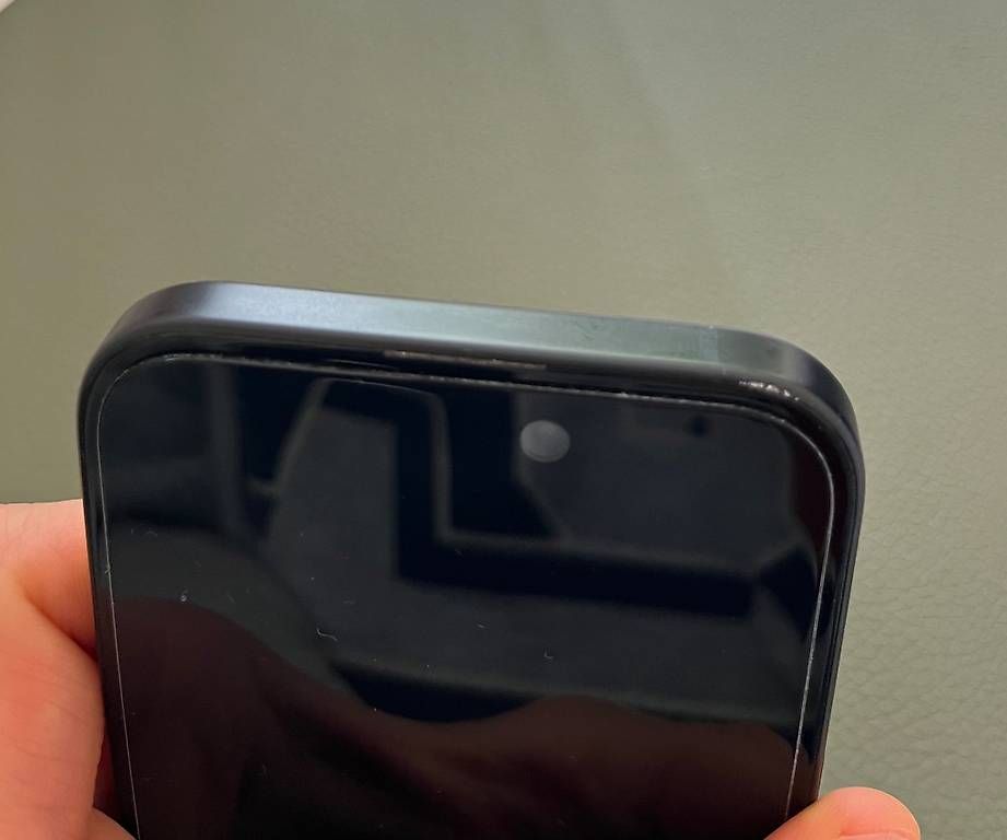 Apple Telefoni cellulari / Smartphones: iPhone 15 schwarz – Nuovo (secondo la descrizione) da Kilchberg ZH venduto da ann_by7z 1