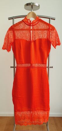 Kleid Satin Spitze Asos Grösse 32/34