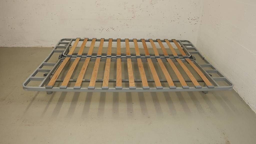 Sofas: Bettsofa aus Metall – Gebraucht aus Adliswil von pab23 2