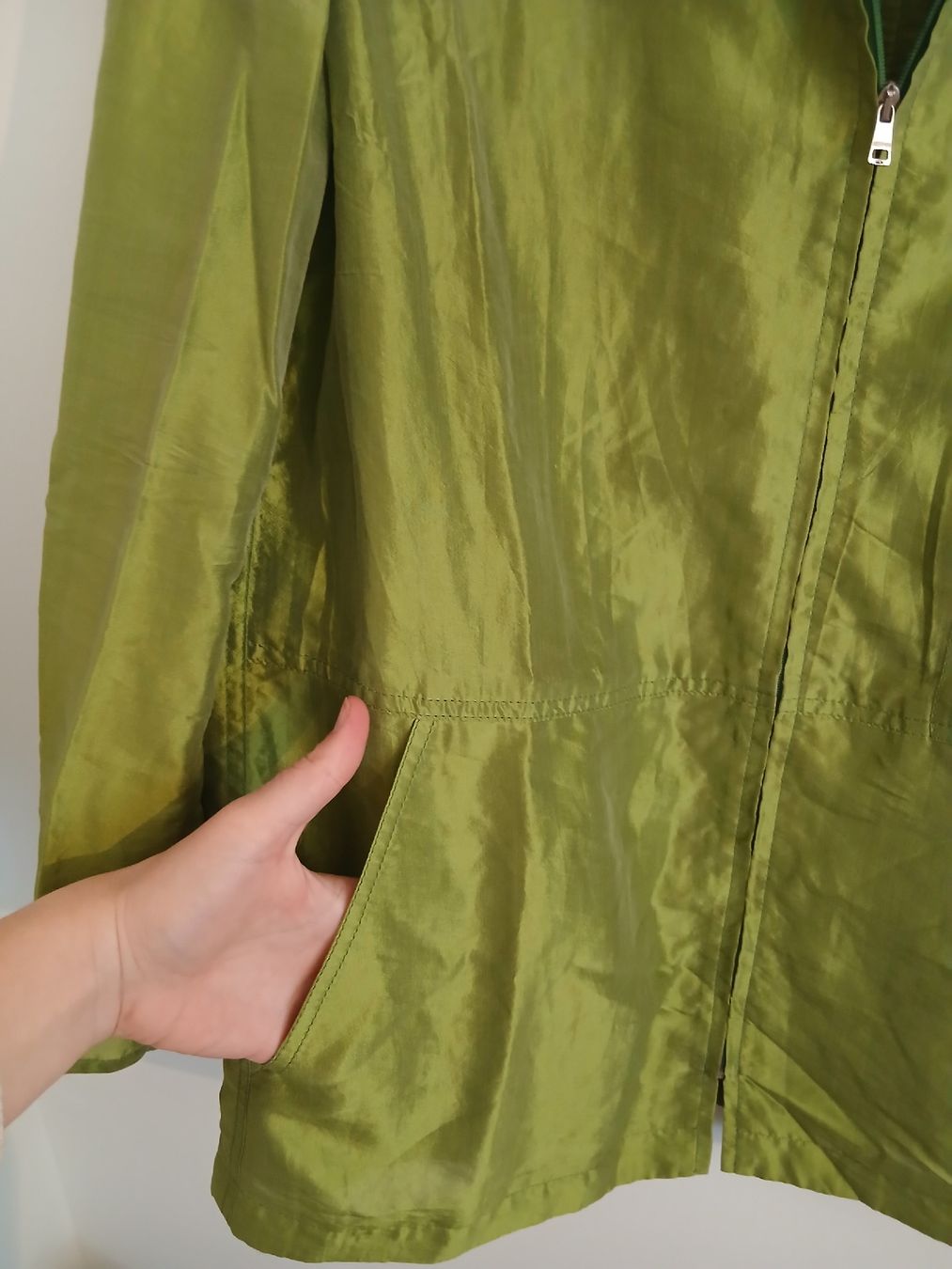 Marc Cain Camicette: Marc Cain Collection Silk Blazer Blouse Size N2 – Nuovo (secondo la descrizione) da Wil SG venduto da tre_g2l7 2