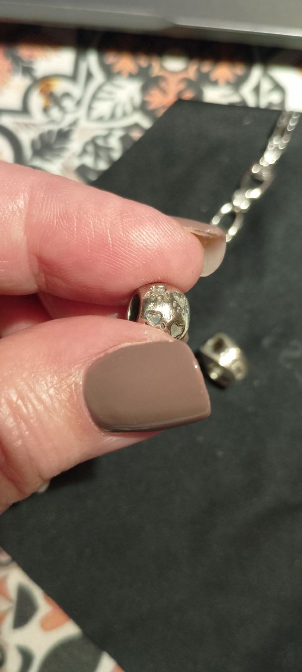 Pandora Ciondoli: Pandora Charm Pfoten 2x – Usato da Therwil venduto da col_m6rx 3