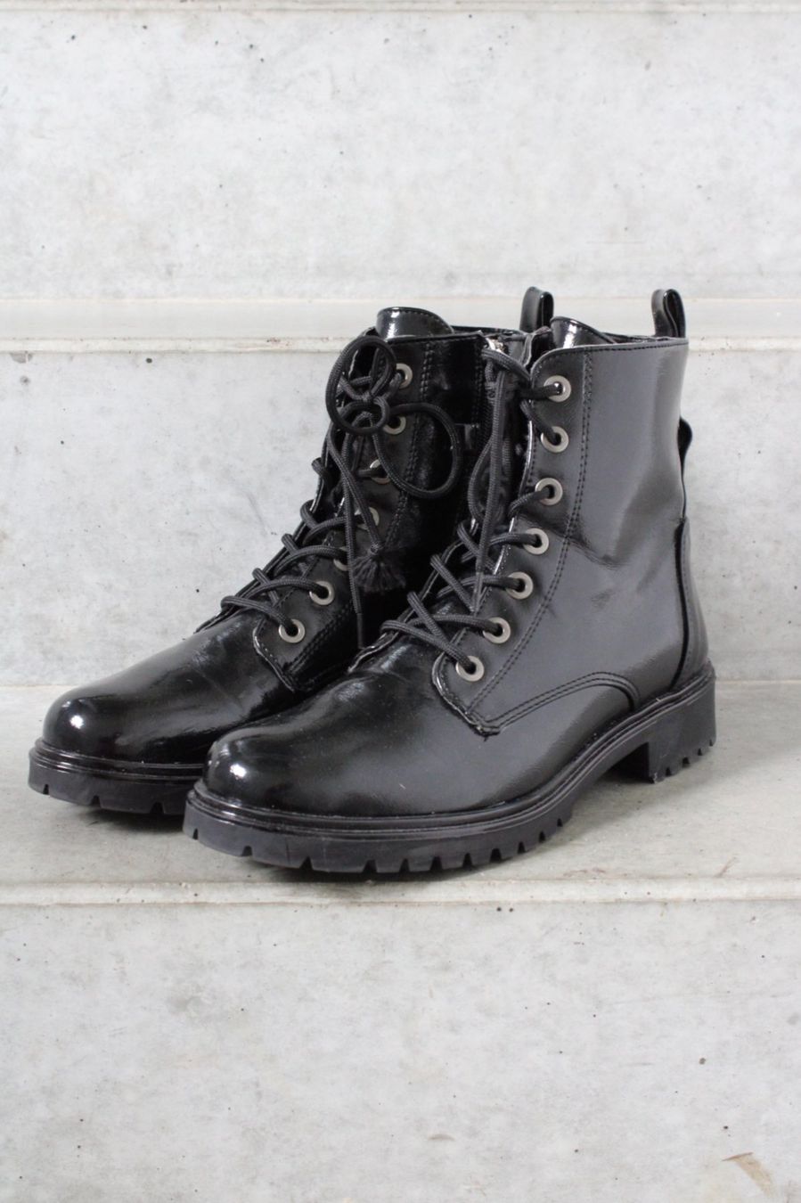 Tamaris Chaussures femmes: Tamaris Boots – D'occasion à St. Gallen par look-twice
