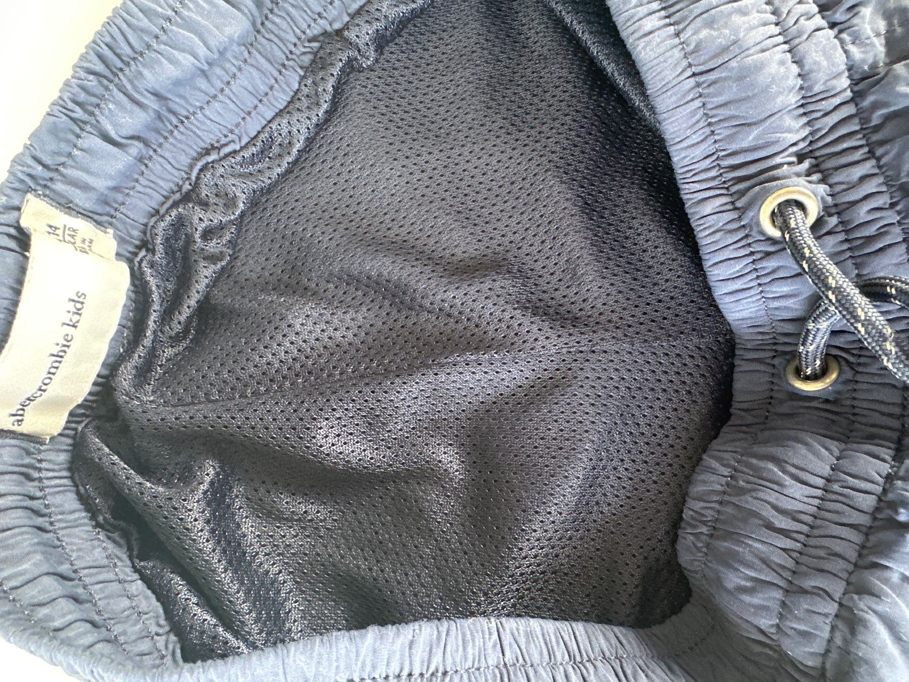 Abercrombie Pantalons: Abercrombie Kurze Hose – D'occasion à Brütten par Marsil 2
