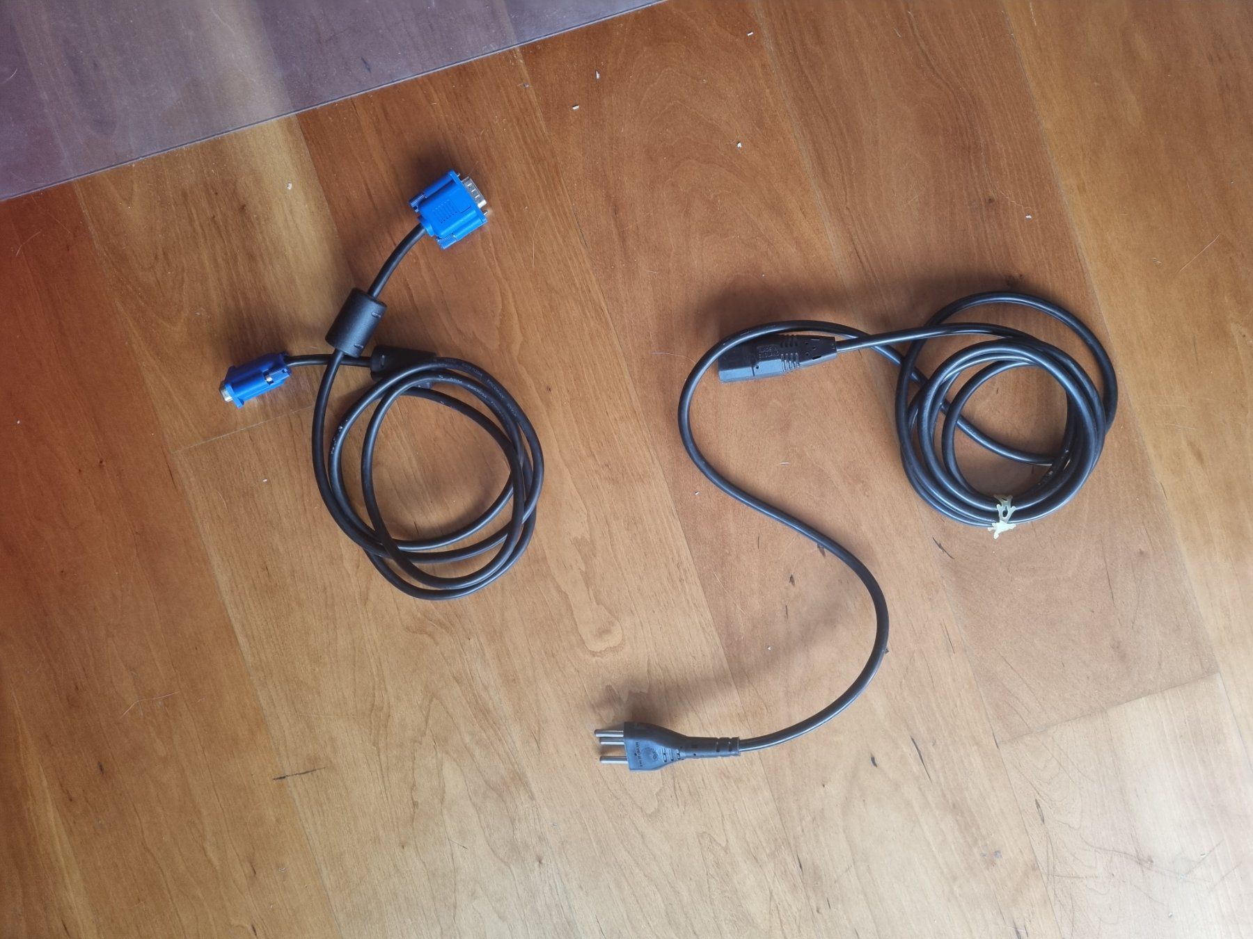 PC: 1 PC TOWER – Usato da Zürich venduto da Sarameier 5