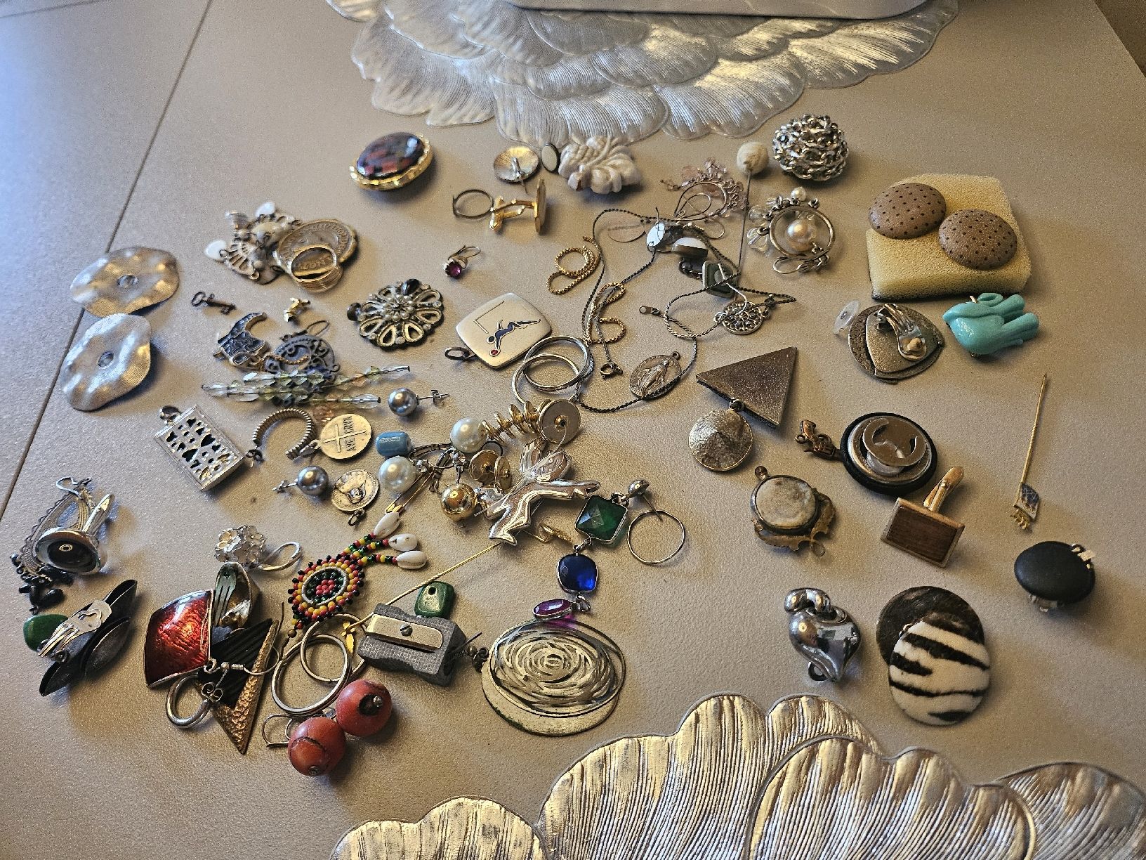 Altri gioielli: Schmuck Konvolut Diverse Teile ungeprüft  – Usato da St. Gallen venduto da Cocos_Ricardo 2