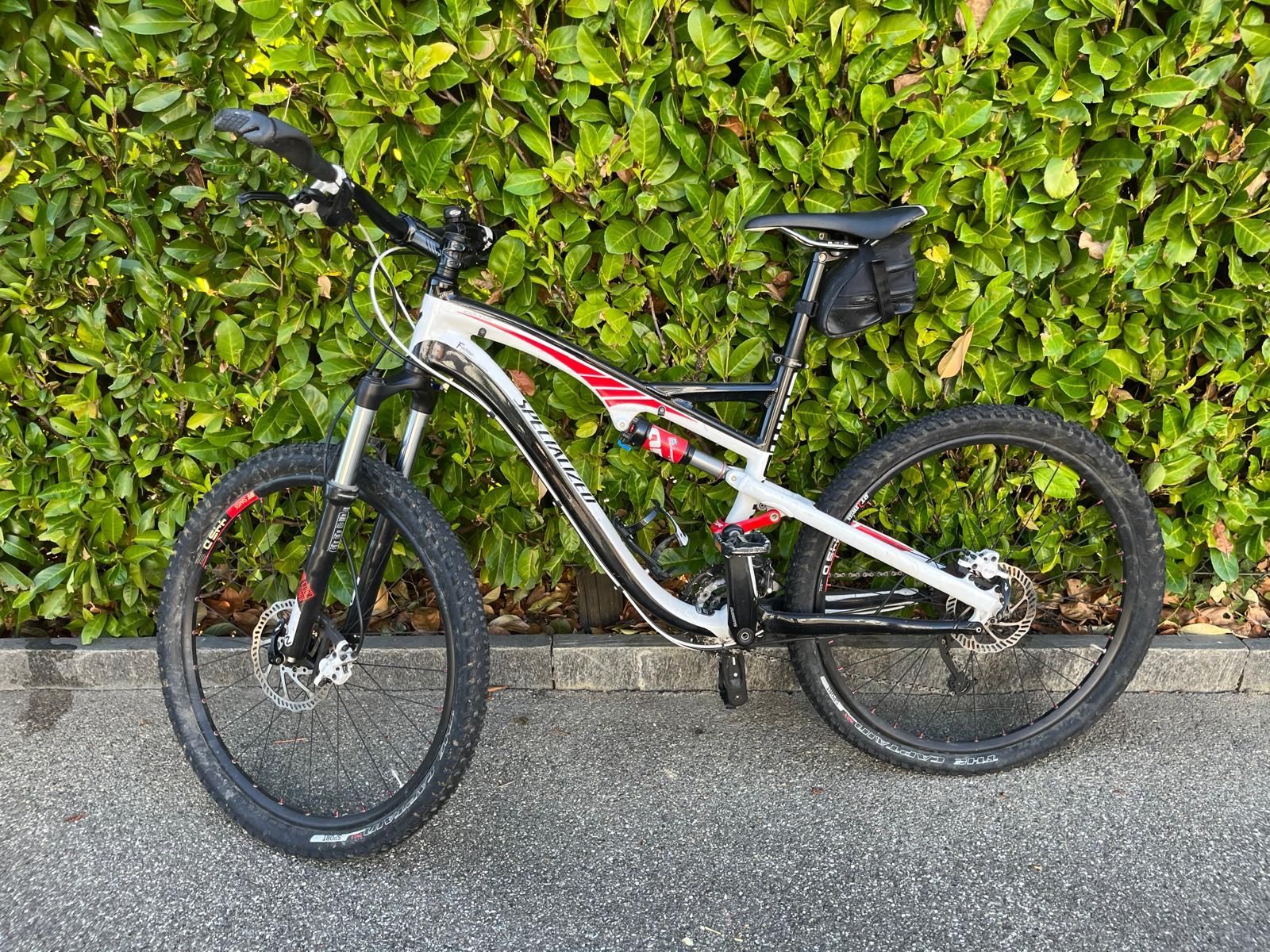 Specialized Vélos: Specialized Camber FSR Comp Damen/Jugend Fully M – D'occasion à Binningen par anita2000