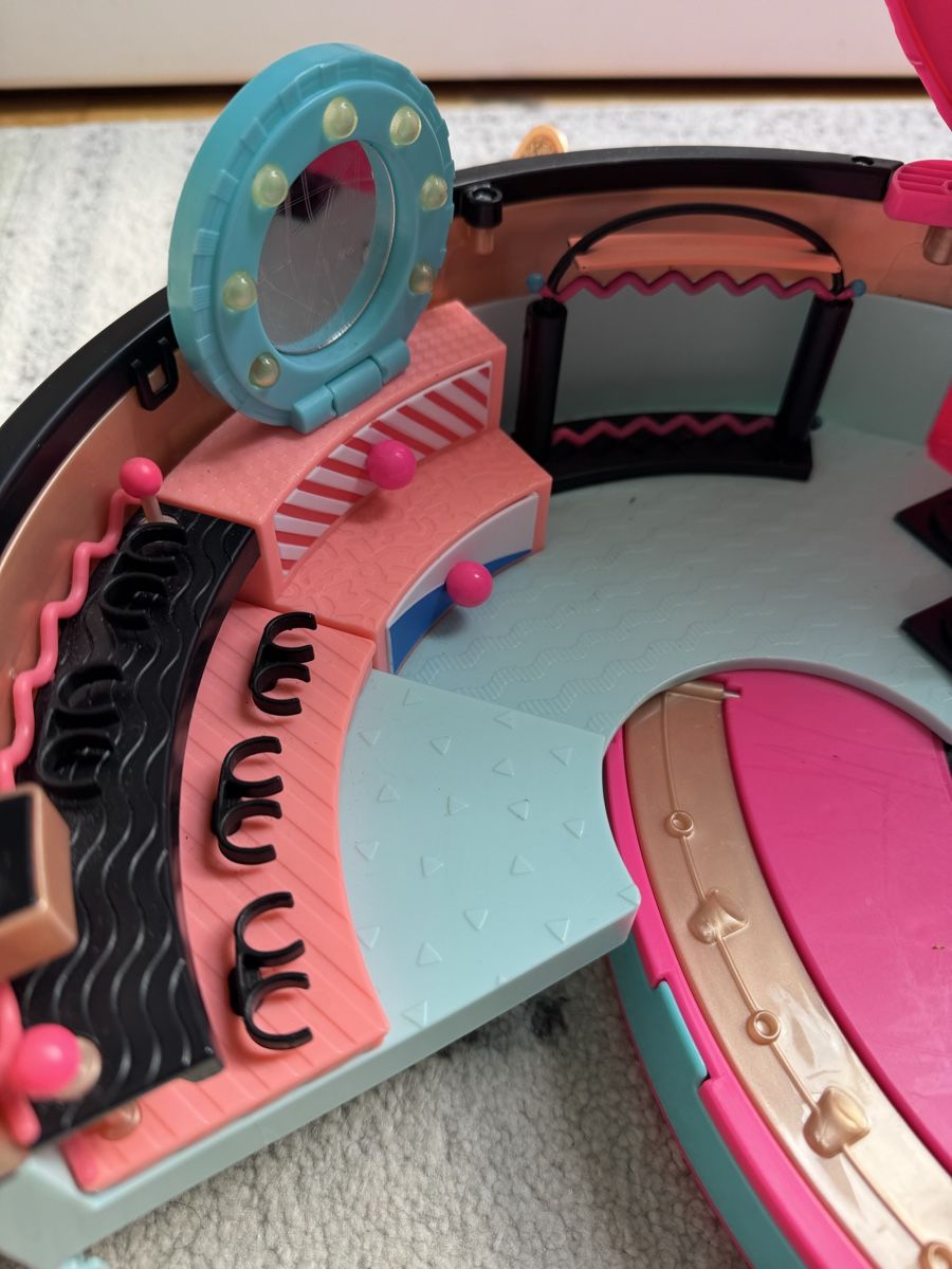 Puppen: Lol set – Gebraucht aus Blonay von art_7f87 1