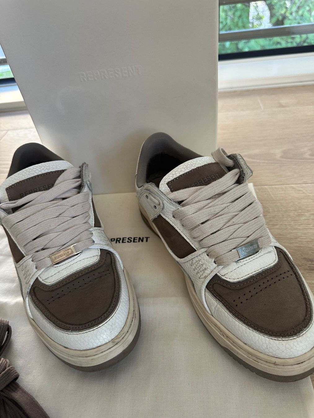 Represent Scarpe da uomo: Represent Sneakers Grösse: 40 – Usato da Lausen venduto da Swissart123 1