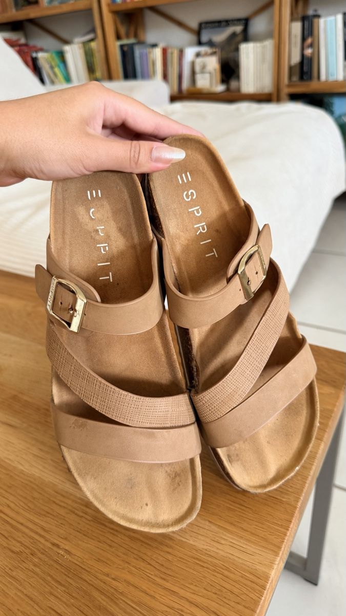 Esprit Damenschuhe: Leder-Sandalen Esprit Grösse 38 – Gebraucht aus Bonstetten von AngelaF23 2