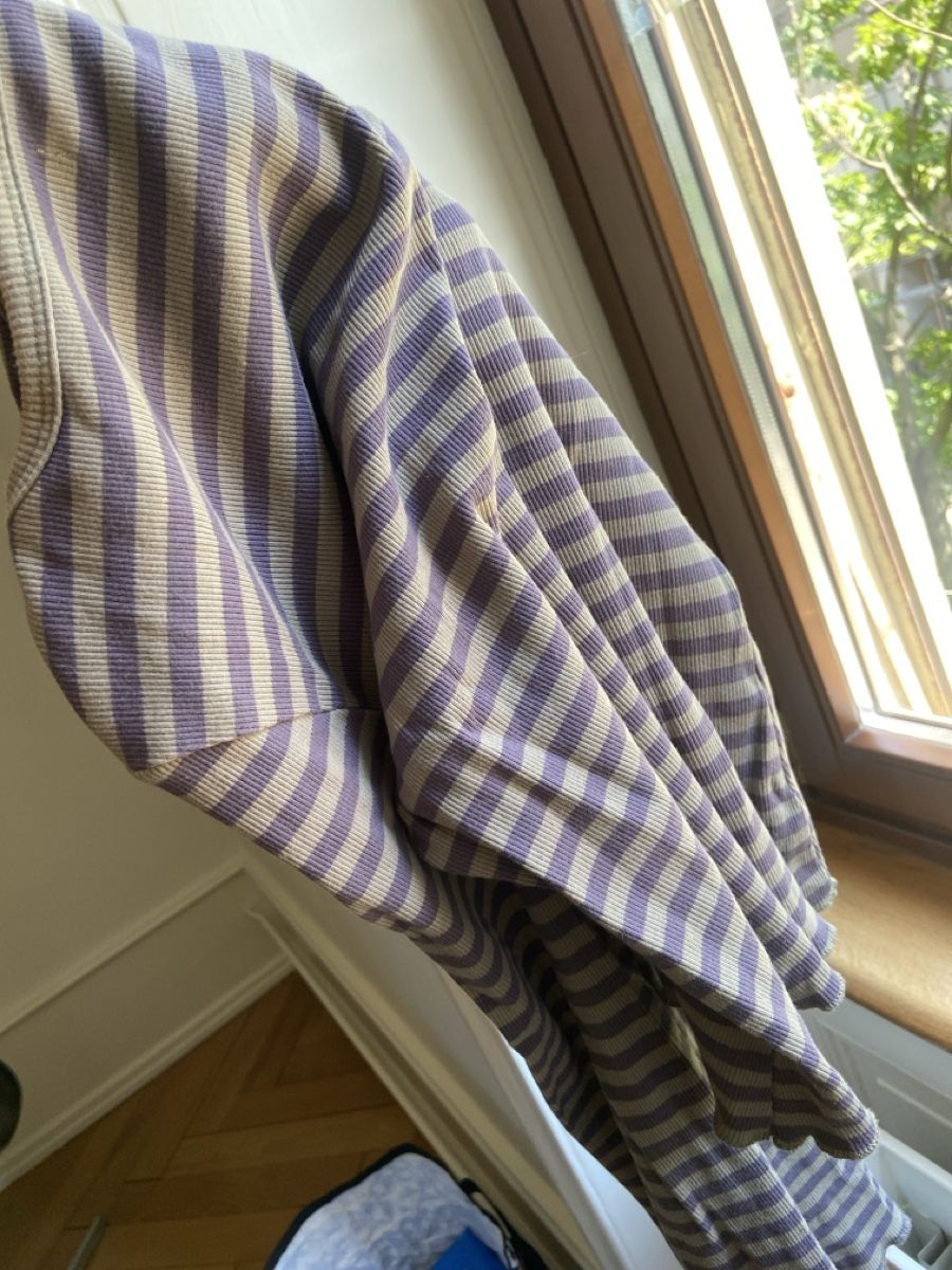 Pullover & Sweatshirts: grün violett gestreiftes longsleeve – Gebraucht aus Basel von Erdbeer_maus 2