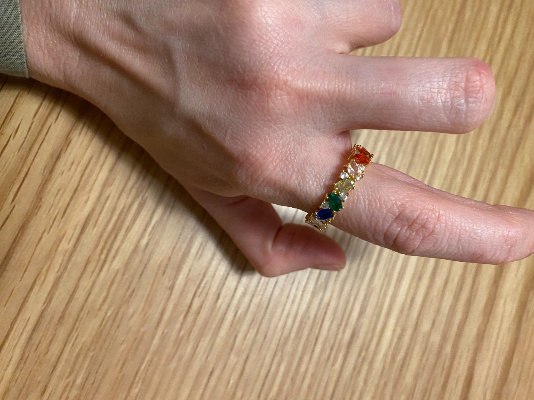 Anelli: Wunderschöner Ring mit mehrfarbigen Kristallen – Nuovo (secondo la descrizione) da St. Gallen venduto da art_pn78