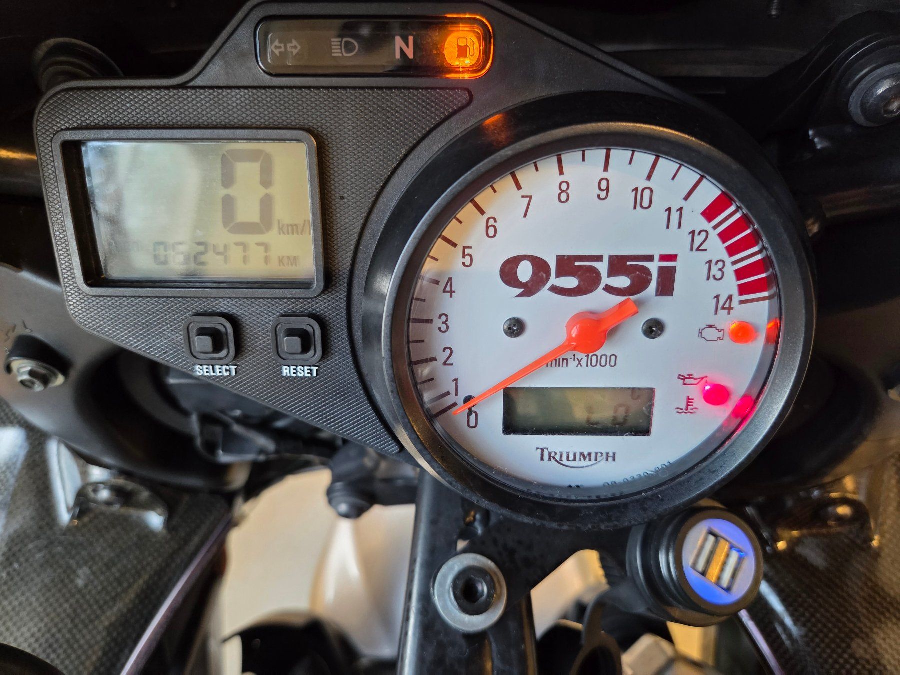 Triumph Strada: Triumph Daytona 955i – Usato da Luterbach venduto da etap26 3
