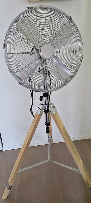Ventilatoren: Ventilator 3-beinig 130cm – Gebraucht aus Ostermundigen von sunny999