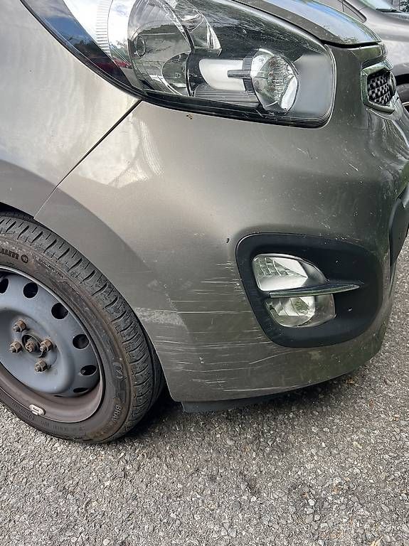 Automobili: Petit Kia Picanto III ISG à vendre  – Usato da Chernex venduto da mar_x2q5 4