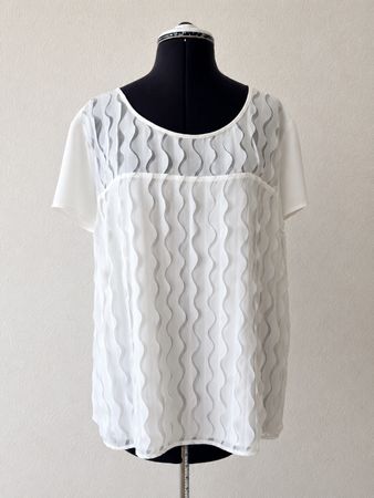 Weiße Bluse von Taifun – Größe 46 – Elegant & Luftig 🌟