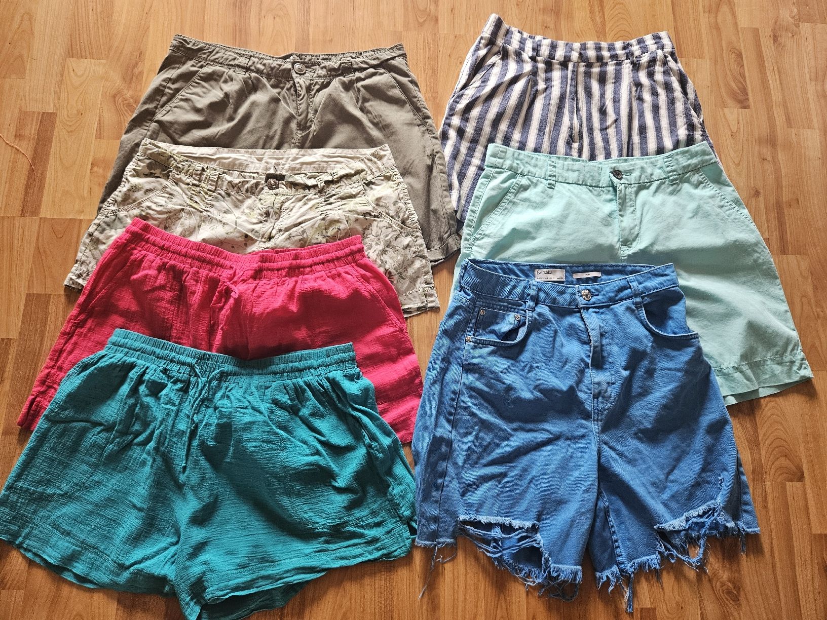 Lots de vêtements: Short 's Paket Gr. 38 – D'occasion à Niederwil AG par marciag 1
