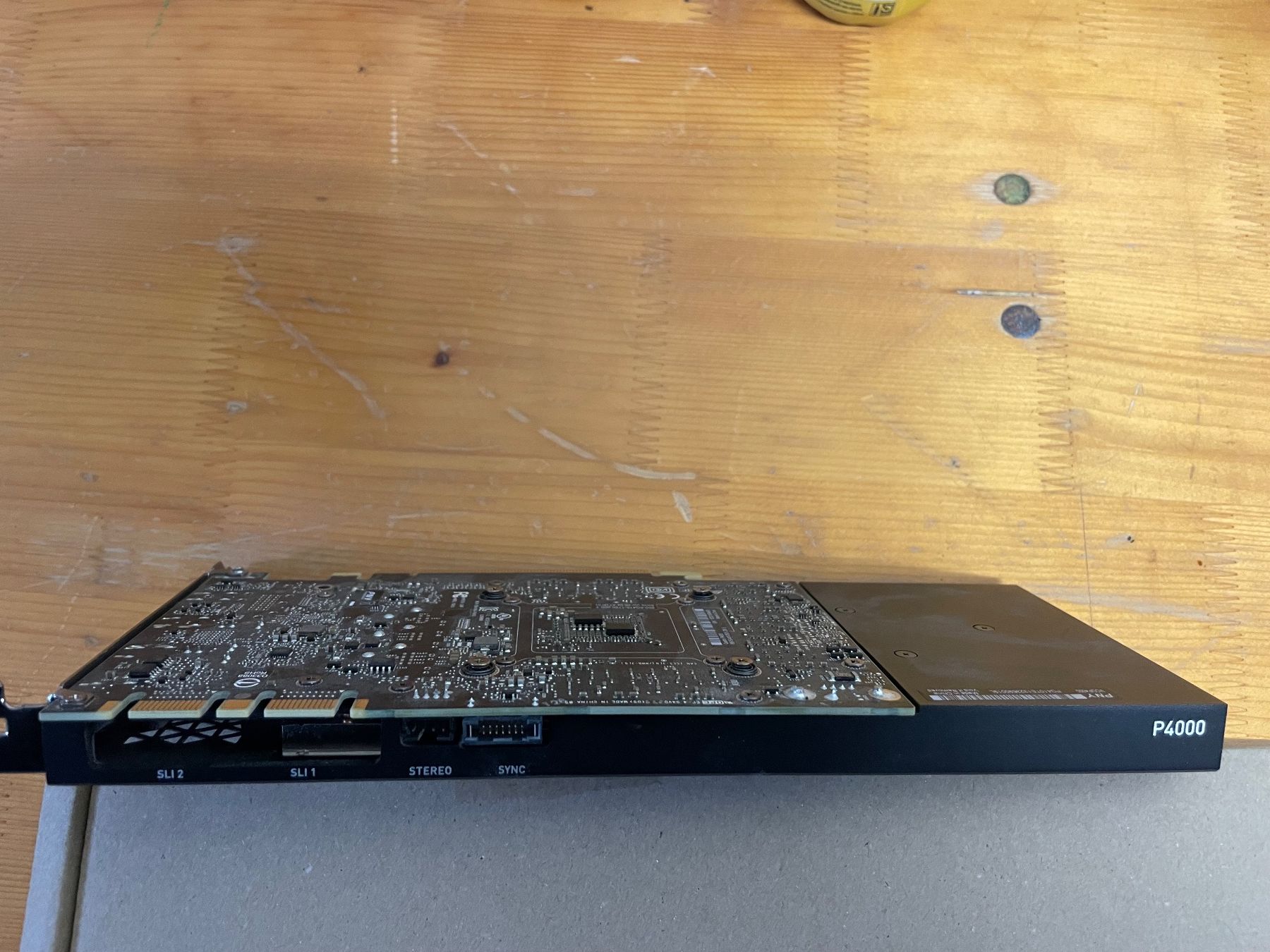 Nvidia Schede grafiche: NVIDIA Quadro 900 5G 410 Grafikkarte – Usato da Dällikon venduto da buyandbehappy 3