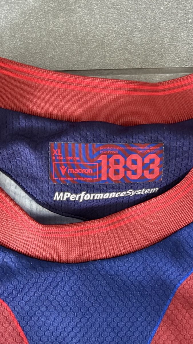 FC Basel Canottiere & Pantaloni: FC Basel Trikot #26 Barišic  – Nuovo (secondo la descrizione) da Reinach BL venduto da NICI116 2