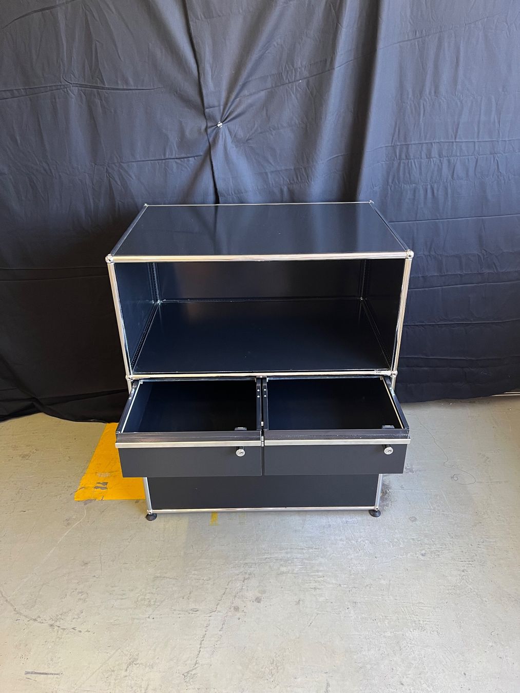 USM Regale: USM Haller Sideboard Schwarz – Gebraucht aus Luzern von B-R 2