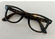 Ray-Ban Brillen & Gläser: Wayfarer sunglasses frame only – Gebraucht aus Zollikon von kmg1
