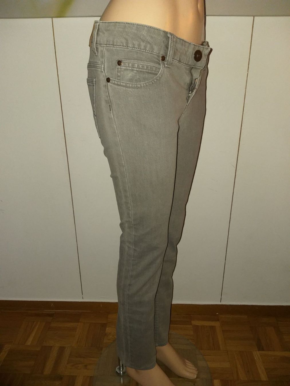 Maje Jeans: MAJE Jeans DEVA taille / Grosse 27 – Usato da Cossonay-ville venduto da Super-Price-Quality 2