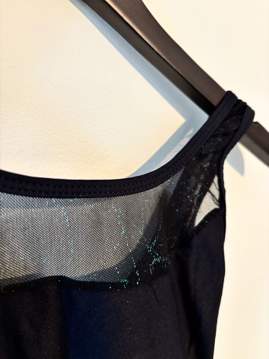 Canottiere & Pantaloni: Ballett Tricot – Usato da Sulzbach venduto da dfrey25 1