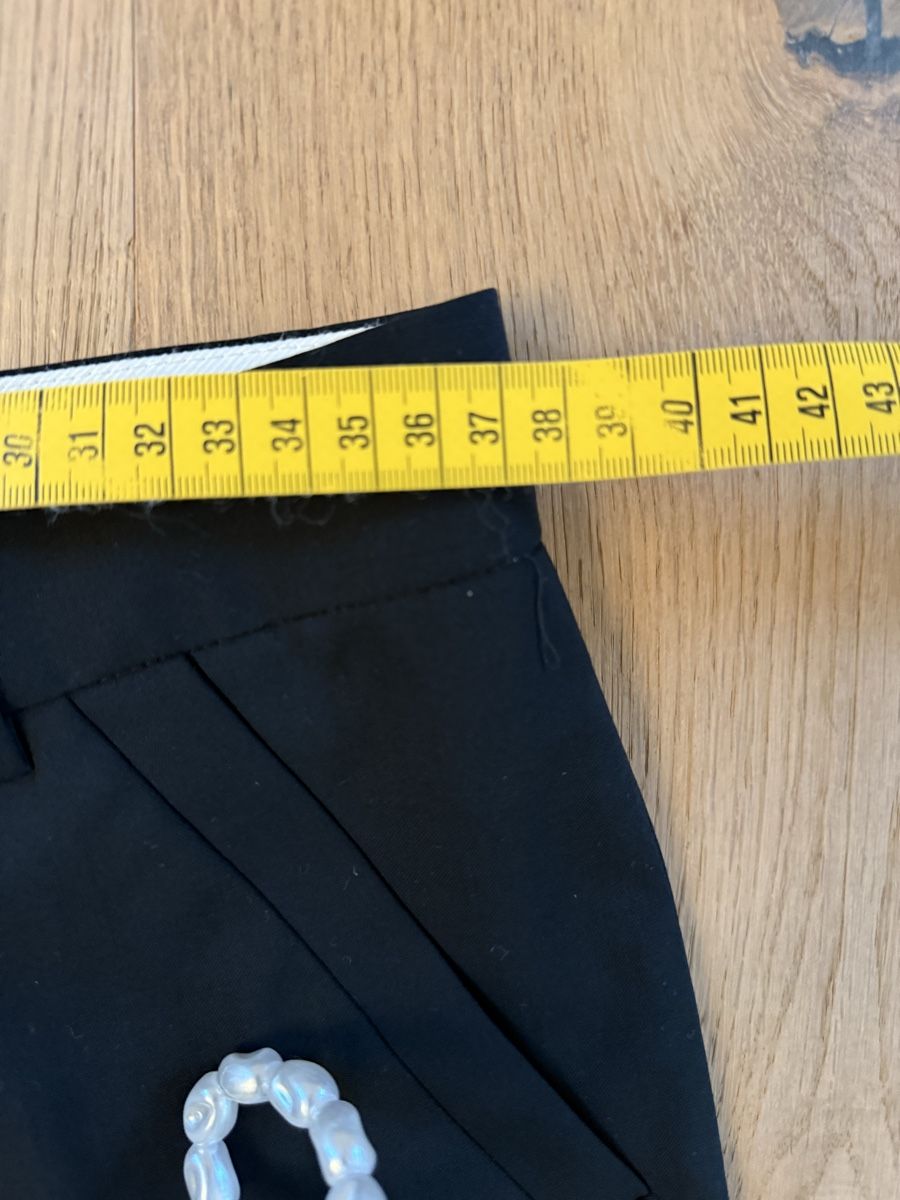 Massimo Dutti Pantaloni: Massimo Dutti Stoffhhose schwarz, Gr S – Usato da Zürich venduto da lid_x5s5 2