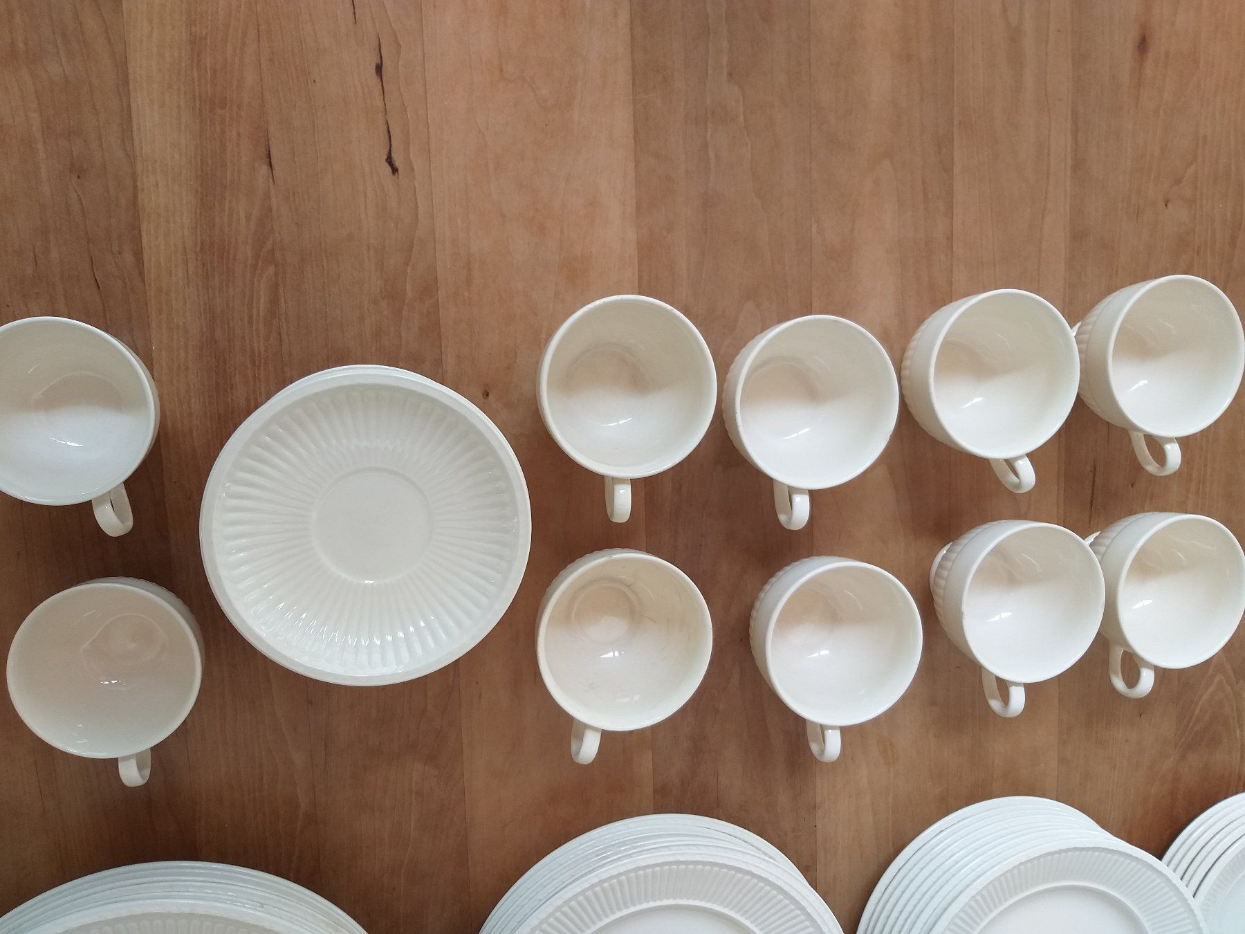 Set di piatti: Geschirr Wedgewood Edme – Usato da Magden venduto da utsalk 2