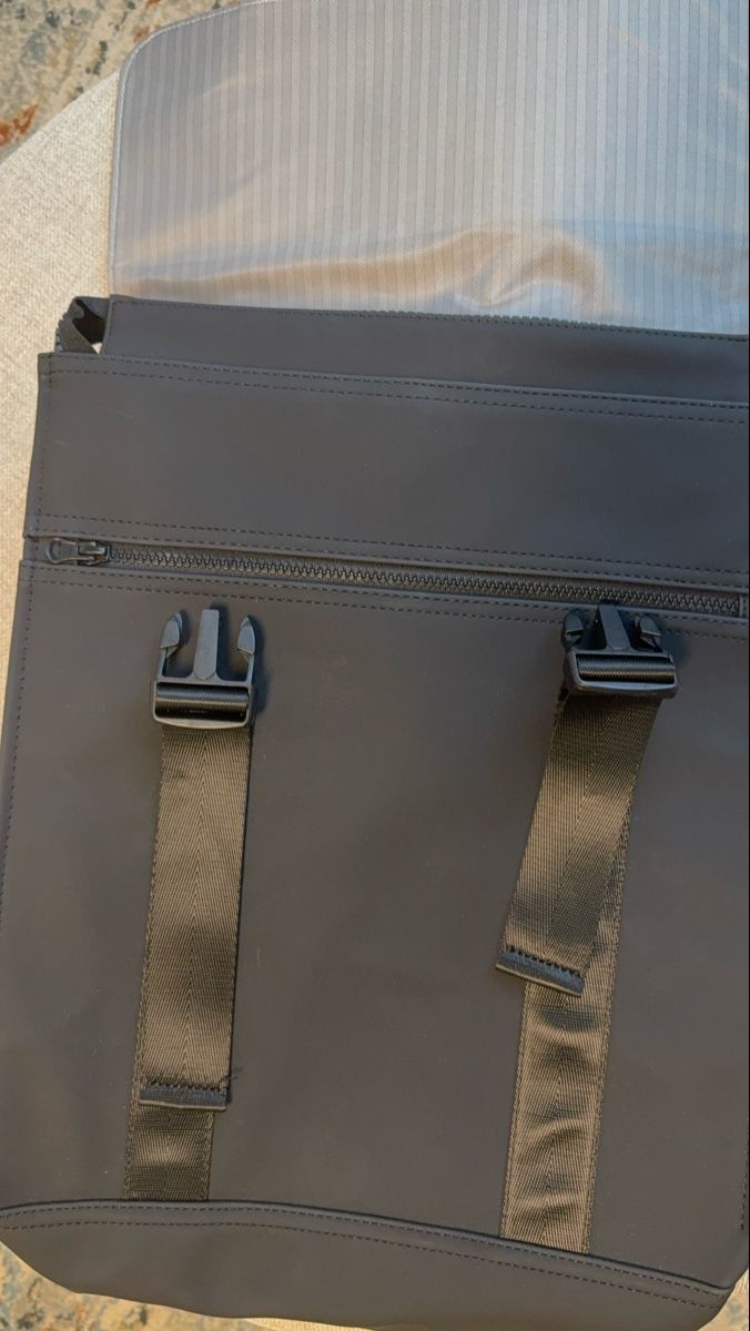 Zaini: Rucksack Venga x Baltimore – Nuovo (secondo la descrizione) da Luzern venduto da Grawp 2