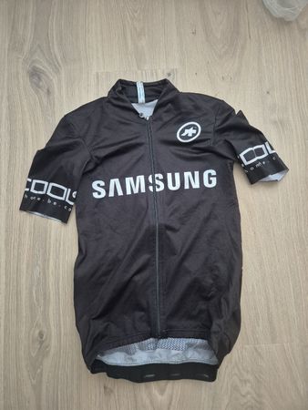 Assos Trikot