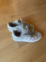 neuwertige Adidas Campus Sneaker Grösse 39 1/3 in beige/weis
