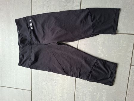 Adidas Sport Capris Schwarz, Gr. 164, Neu