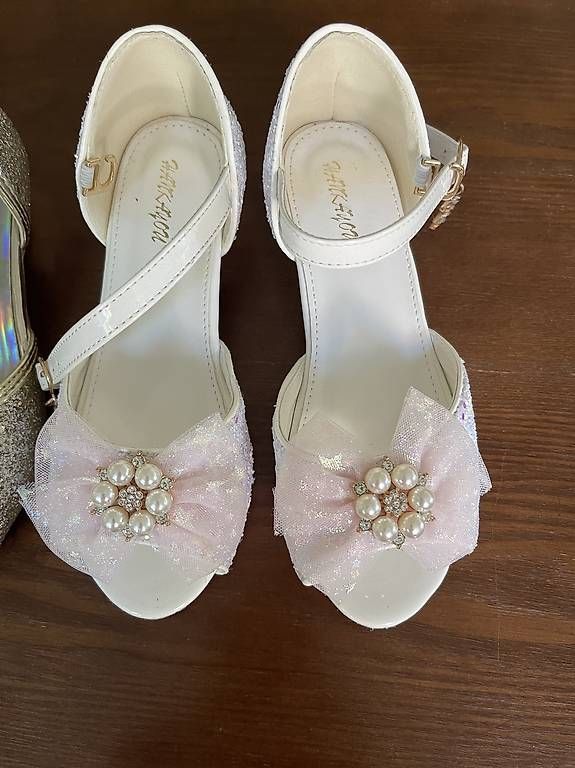 Chaussures filles: Schuhe – D'occasion à Zürich par jka_rvq8