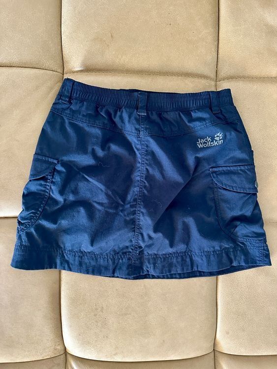 Vestiti & Gonne: Jack Wolfskin Wanderrock Mädchen Gr. 128 – Usato da Zetzwil venduto da gent1974 1