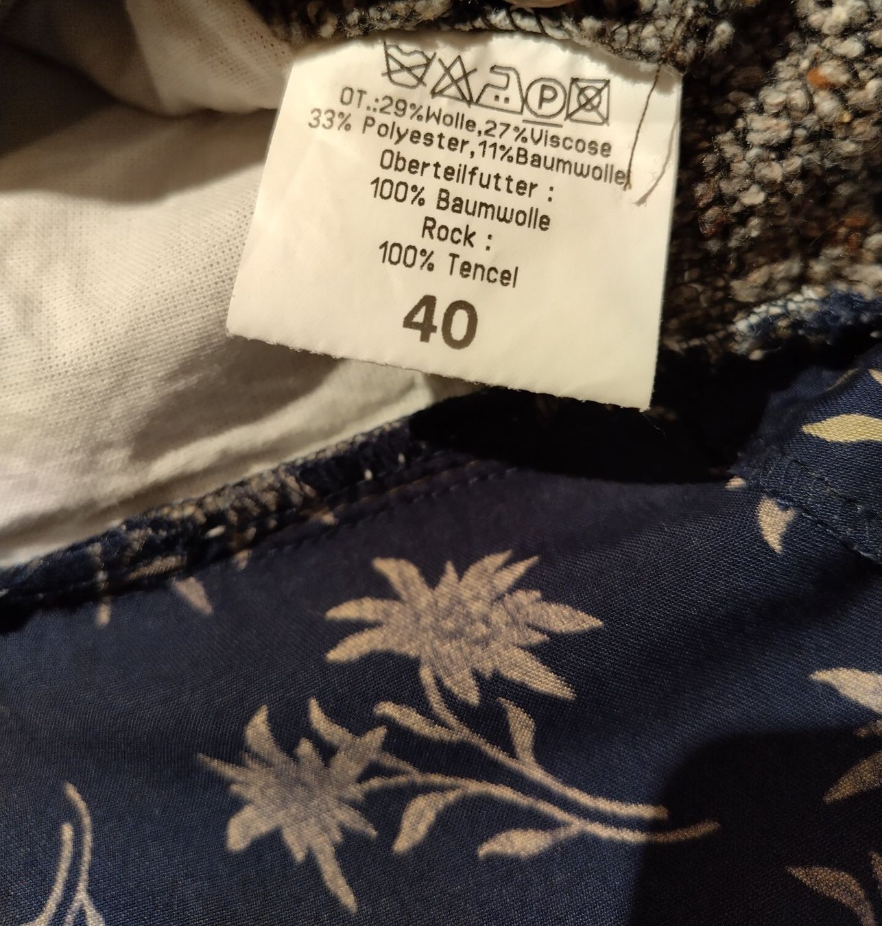 Kleider: Dirndl Kleid mit Edelweiss Gr 40 – Gebraucht aus Thun von schriner67 5