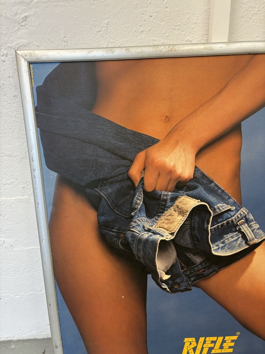Foto & Immagini: Plakat Rifle Jeans Original – Usato da Ostermundigen venduto da Mcone 2