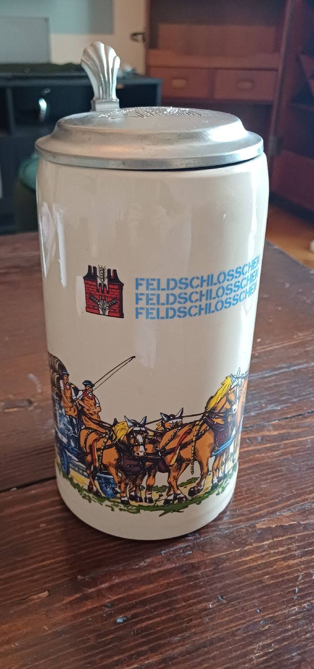 Feldschlösschen Bicchieri: Feldschlosschen bierkrug, beer mug – Nuovo (secondo la descrizione) da Peseux venduto da vir_fxd7