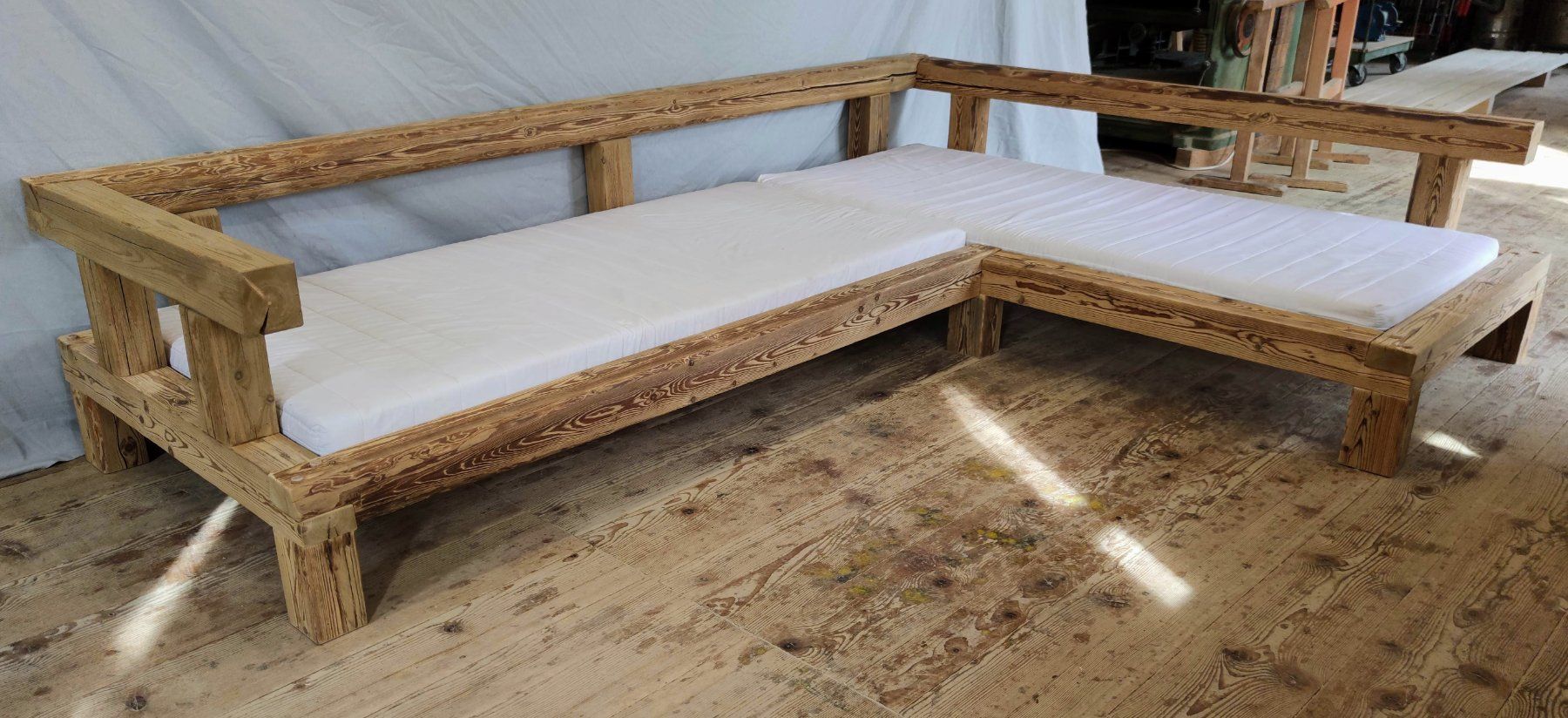 Divani: Altholz Eck Couch Sofa für 2 Matratzen urig – Nuovo (secondo la descrizione) da Bad Feilnbach venduto da Altholzmoebel 1